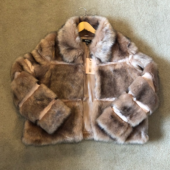 NWT Warm faux fur jacket - Picture 2 of 5